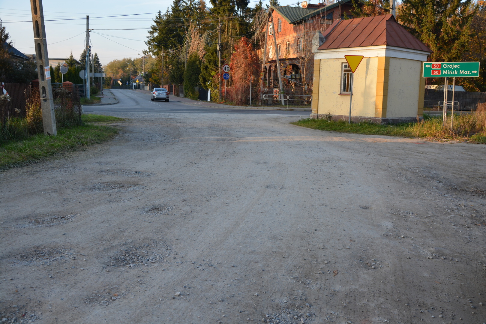 Gmina podpisała umowę na przebudowę ul. Walewickiej