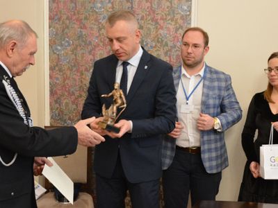 Podziękowanie za długoletnią służbę