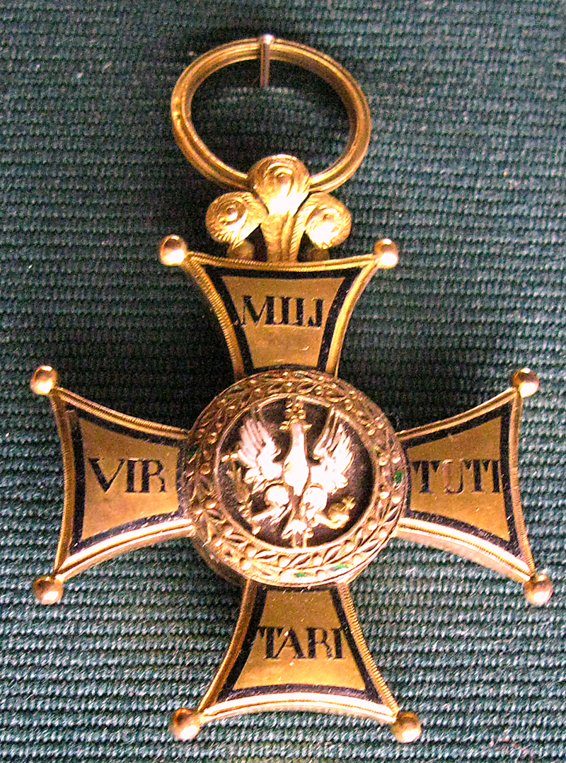 krzyż złoty Virtuti Militari z 1831, fot. Wikimedia