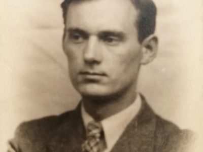 Edward Sitek senior, lata 40.