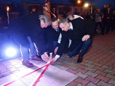 Odsłonięcie tablicy