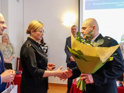 Wyjątkowe wyróżnienie dla Radosława Grzebienia – odznaka honorowa „Za zasługi dla Ochrony Zdrowia”
