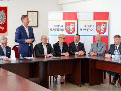 Umowa na realizację Strategii Terytorialnej Związku Zintegrowanych Inwestycji Terytorialnych Obszaru Funkcjonalnego Sławna podpisana 
