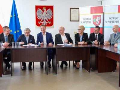 Umowa na realizację Strategii Terytorialnej Związku Zintegrowanych Inwestycji Terytorialnych Obszaru Funkcjonalnego Sławna podpisana 