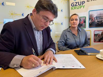Umowa podpisana! Ruszamy z kolejną ważną inwestycją wodociągową w Gminie Darłowo