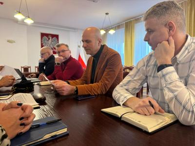 Posiedzenie Gminnego Zespołu Zarządzania Kryzysowego – przygotowania do sezonu zimowego