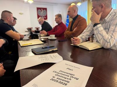 Posiedzenie Gminnego Zespołu Zarządzania Kryzysowego – przygotowania do sezonu zimowego
