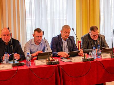 Budżet uchwalony jednogłośnie. Ponad 23 mln zł na inwestycje. Gmina Darłowo stawia na rozwój w 2026 roku