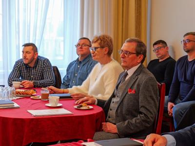 Budżet uchwalony jednogłośnie. Ponad 23 mln zł na inwestycje. Gmina Darłowo stawia na rozwój w 2026 roku