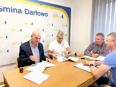 Podpisaliśmy umowy na budowę oświetlenia ulicznego