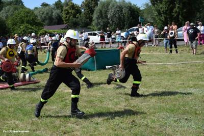 Gminne zawody sportowo-pożarnicze w Żukowie
