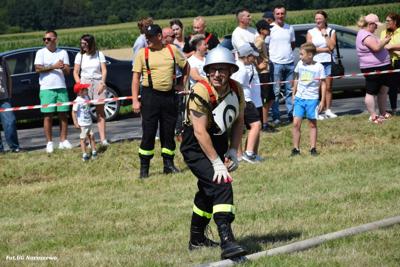 Gminne zawody sportowo-pożarnicze w Żukowie