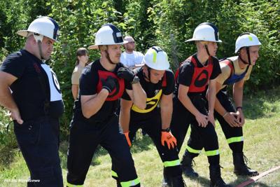 Gminne zawody sportowo-pożarnicze w Żukowie
