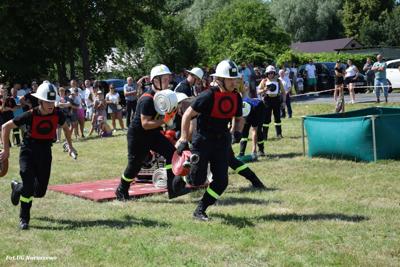 Gminne zawody sportowo-pożarnicze w Żukowie