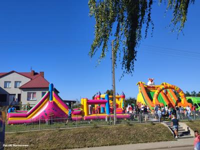 Obchody 100-lecia istnienia jednostki OSP Naruszewo - część oficjalna uroczystości oraz piknik rodzinny