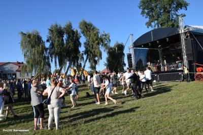 Obchody 100-lecia istnienia jednostki OSP Naruszewo - część oficjalna uroczystości oraz piknik rodzinny