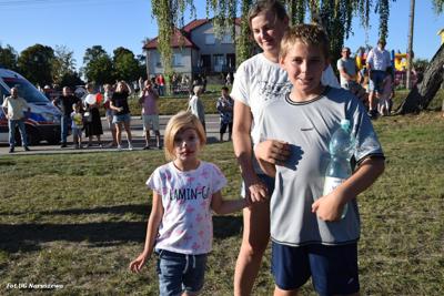 Obchody 100-lecia istnienia jednostki OSP Naruszewo - część oficjalna uroczystości oraz piknik rodzinny