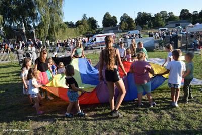 Obchody 100-lecia istnienia jednostki OSP Naruszewo - część oficjalna uroczystości oraz piknik rodzinny