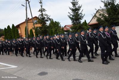 Obchody 100-lecia istnienia jednostki OSP Naruszewo - część oficjalna uroczystości oraz piknik rodzinny