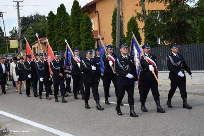 Obchody 100-lecia istnienia jednostki OSP Naruszewo - część oficjalna uroczystości oraz piknik rodzinny