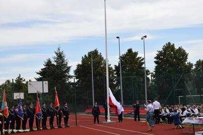 Obchody 100-lecia istnienia jednostki OSP Naruszewo - część oficjalna uroczystości oraz piknik rodzinny