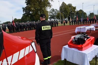Obchody 100-lecia istnienia jednostki OSP Naruszewo - część oficjalna uroczystości oraz piknik rodzinny