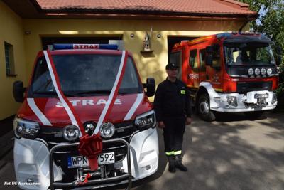 Obchody 100-lecia istnienia jednostki OSP Naruszewo - część oficjalna uroczystości oraz piknik rodzinny