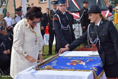 Obchody 100-lecia istnienia jednostki OSP Naruszewo - część oficjalna uroczystości oraz piknik rodzinny