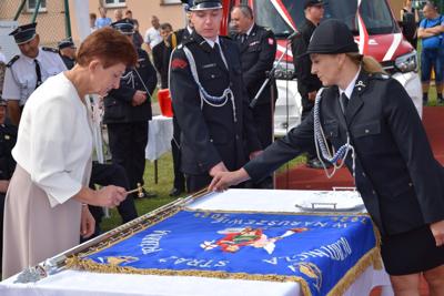 Obchody 100-lecia istnienia jednostki OSP Naruszewo - część oficjalna uroczystości oraz piknik rodzinny