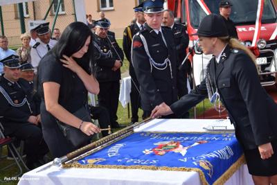 Obchody 100-lecia istnienia jednostki OSP Naruszewo - część oficjalna uroczystości oraz piknik rodzinny