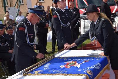 Obchody 100-lecia istnienia jednostki OSP Naruszewo - część oficjalna uroczystości oraz piknik rodzinny