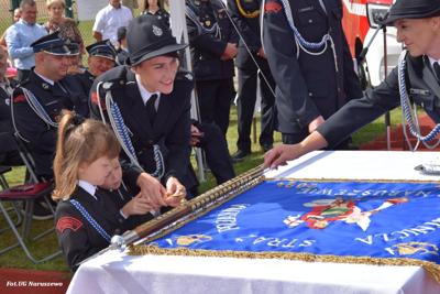 Obchody 100-lecia istnienia jednostki OSP Naruszewo - część oficjalna uroczystości oraz piknik rodzinny