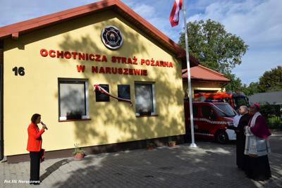Obchody 100-lecia istnienia jednostki OSP Naruszewo - część oficjalna uroczystości oraz piknik rodzinny