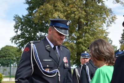 Obchody 100-lecia istnienia jednostki OSP Naruszewo - część oficjalna uroczystości oraz piknik rodzinny