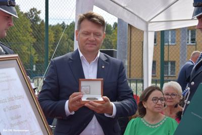 Obchody 100-lecia istnienia jednostki OSP Naruszewo - część oficjalna uroczystości oraz piknik rodzinny