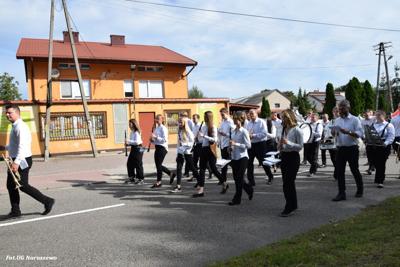 Obchody 100-lecia istnienia jednostki OSP Naruszewo - część oficjalna uroczystości oraz piknik rodzinny