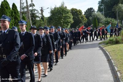 Obchody 100-lecia istnienia jednostki OSP Naruszewo - część oficjalna uroczystości oraz piknik rodzinny