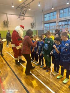 Mikołajkowy Turniej Piłki Halowej Młodzików - kat. trampkarze (07.12.2024r.)