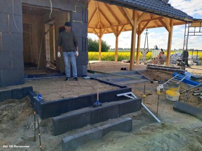 Budowa świetlicy o konstrukcji drewniano-murowanej w Wichorowie (09.05.2025r.)