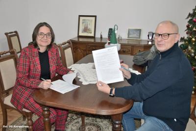Remont zespołu kościelnego w Krysku - podpisanie umowy