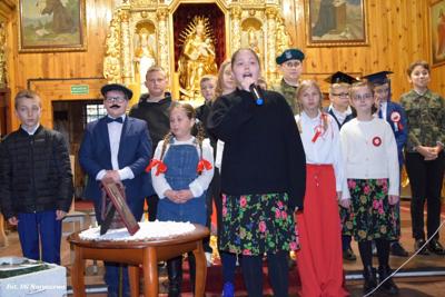 Obchody 107.rocznicy Odzyskania przez Polskę Niepodległości w Naruszewie (11.11.2025r.)