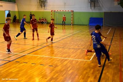 Kat. młodzik - Świąteczny Turniej Piłki Nożnej o Puchar Wójta Gminy Naruszewo (rocznik 2014 i młodsi)