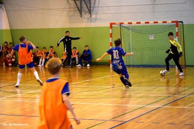 Kat. młodzik - Świąteczny Turniej Piłki Nożnej o Puchar Wójta Gminy Naruszewo (rocznik 2014 i młodsi)