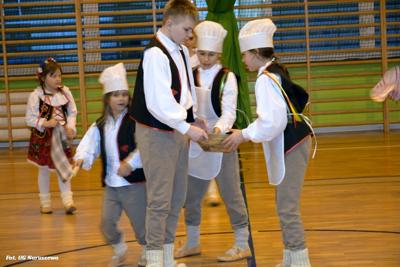 Kat. trampkarz - Świąteczny Turniej Piłki Nożnej o Puchar Wójta Gminy Naruszewo (rocznik 2012 i młodsi)