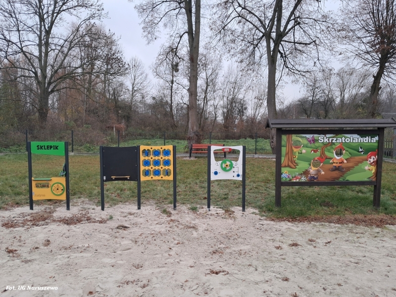 Plac zabaw w Strzembowie