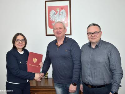 Podpisanie umowy na dofinansowanie zajęć sportowych_07.03.2025r.