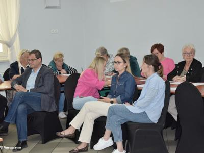 Debata społeczna: „Jak nie dać się oszukać  w sieci – oszustwa internetowe”