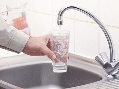 Woda nadaje się do picia_grafika