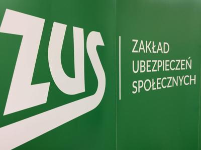 ZUS logo