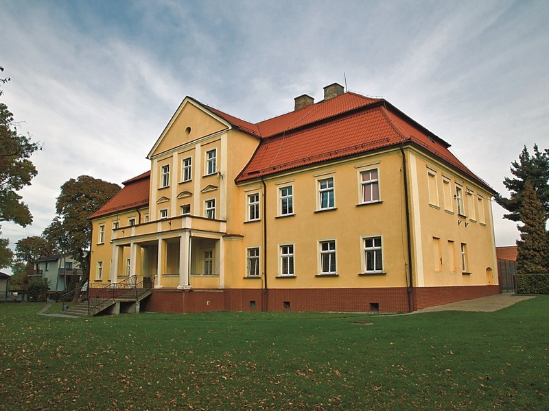Zespół Szkół w Kochanowicach